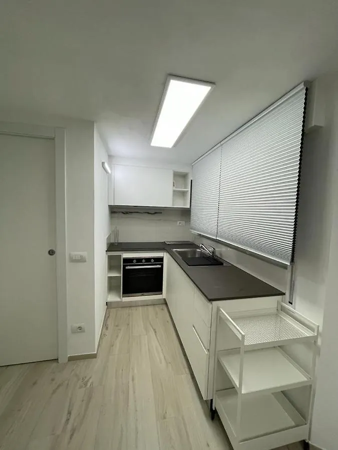 Casa vacanze Lido di camaiore Bellissimo Appartamento piano terra totalmente ristrutturato 450m dal mare
