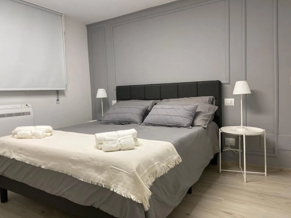Lido di camaiore Bellissimo Appartamento piano terra totalmente ristrutturato 450m dal mare 0*, Lido di Camaiore Italia