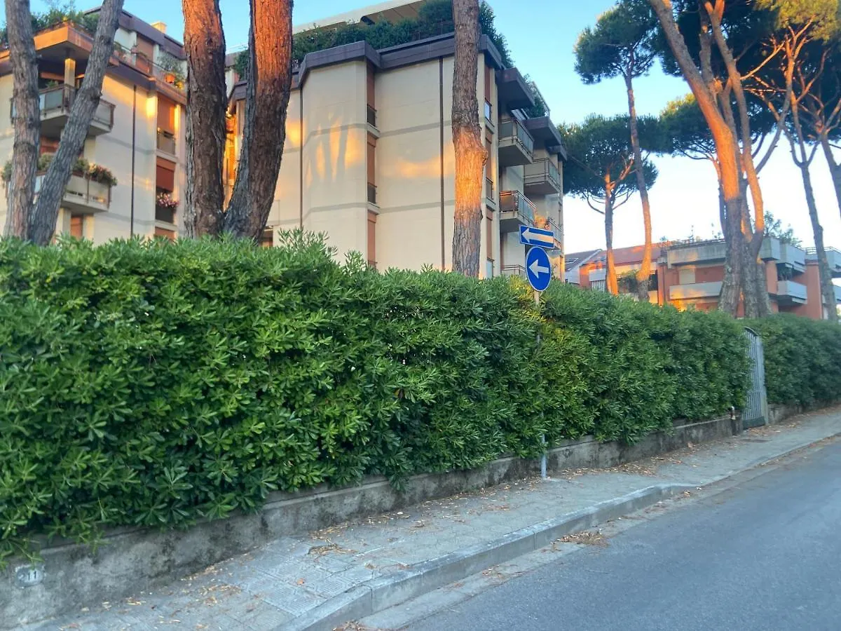 Lido Di Camaiore Bellissimo Appartamento Piano Terra Con Ingresso Indipendente E Parcheggio Privato Holiday home Lido di Camaiore